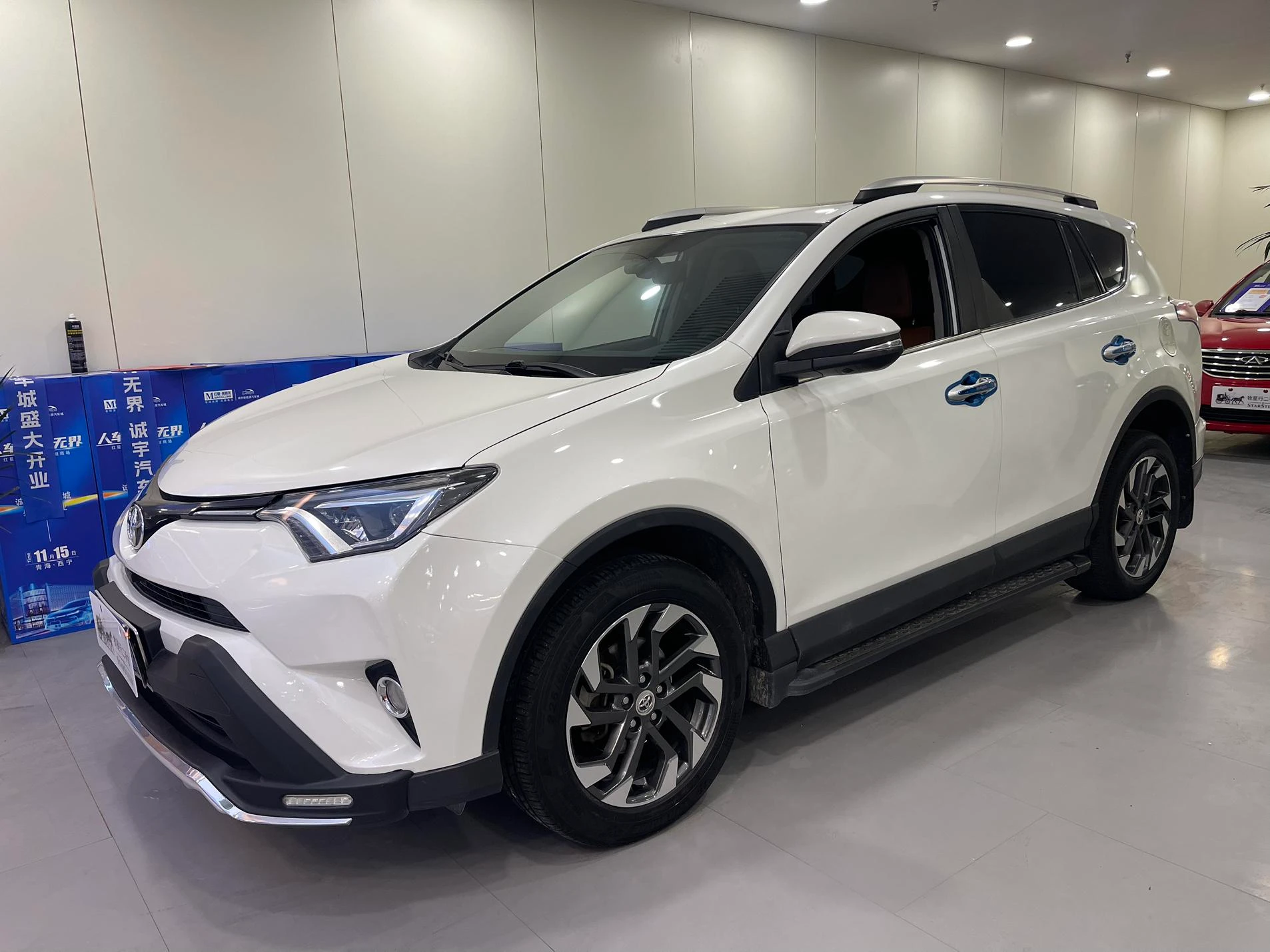 Toyota RAV4 Rongfang