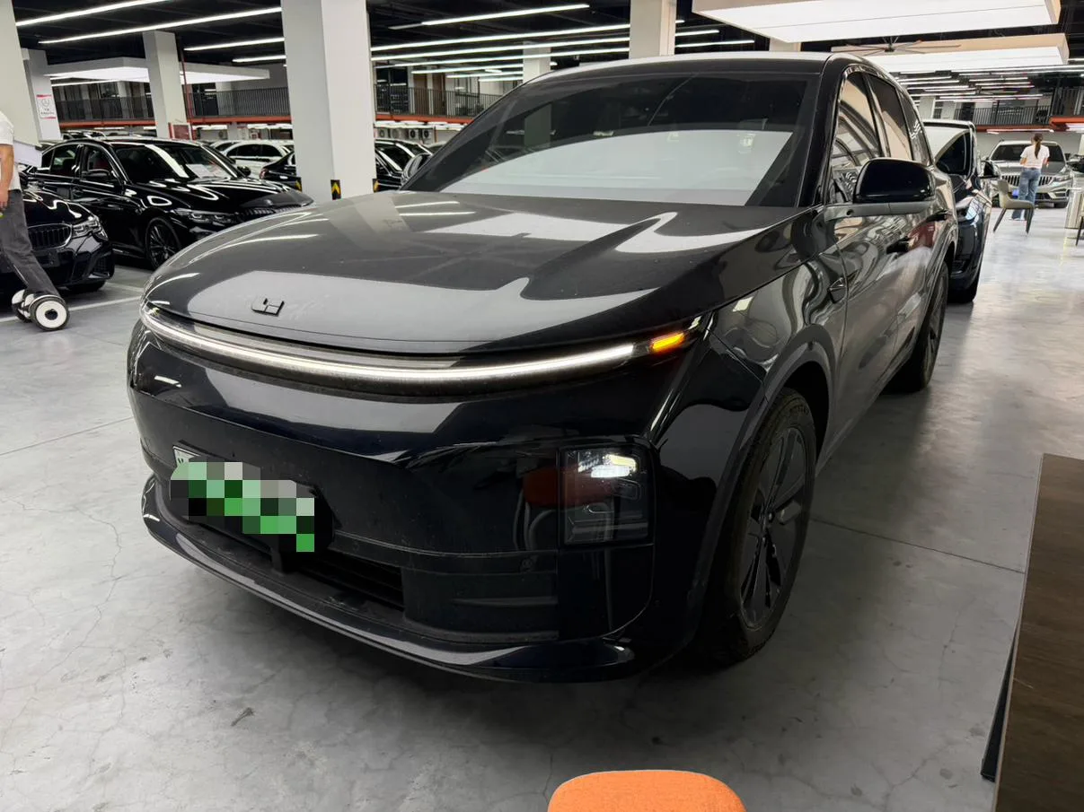 Li Auto Ideal L6