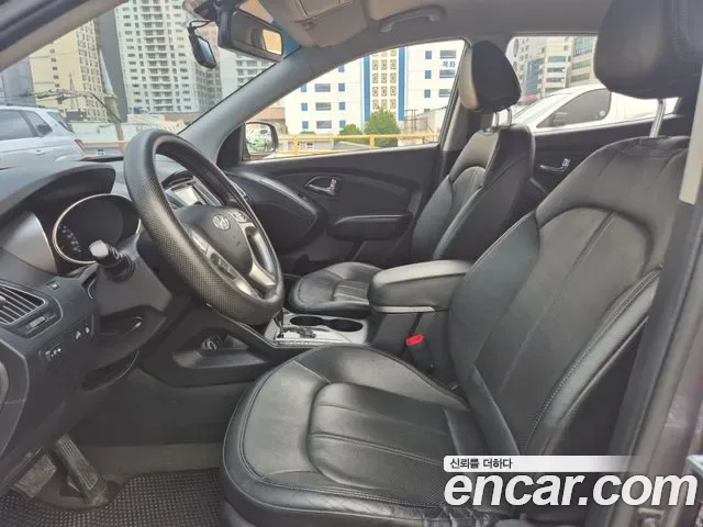 Hyundai Tucson ix, 2012 — фото 15
