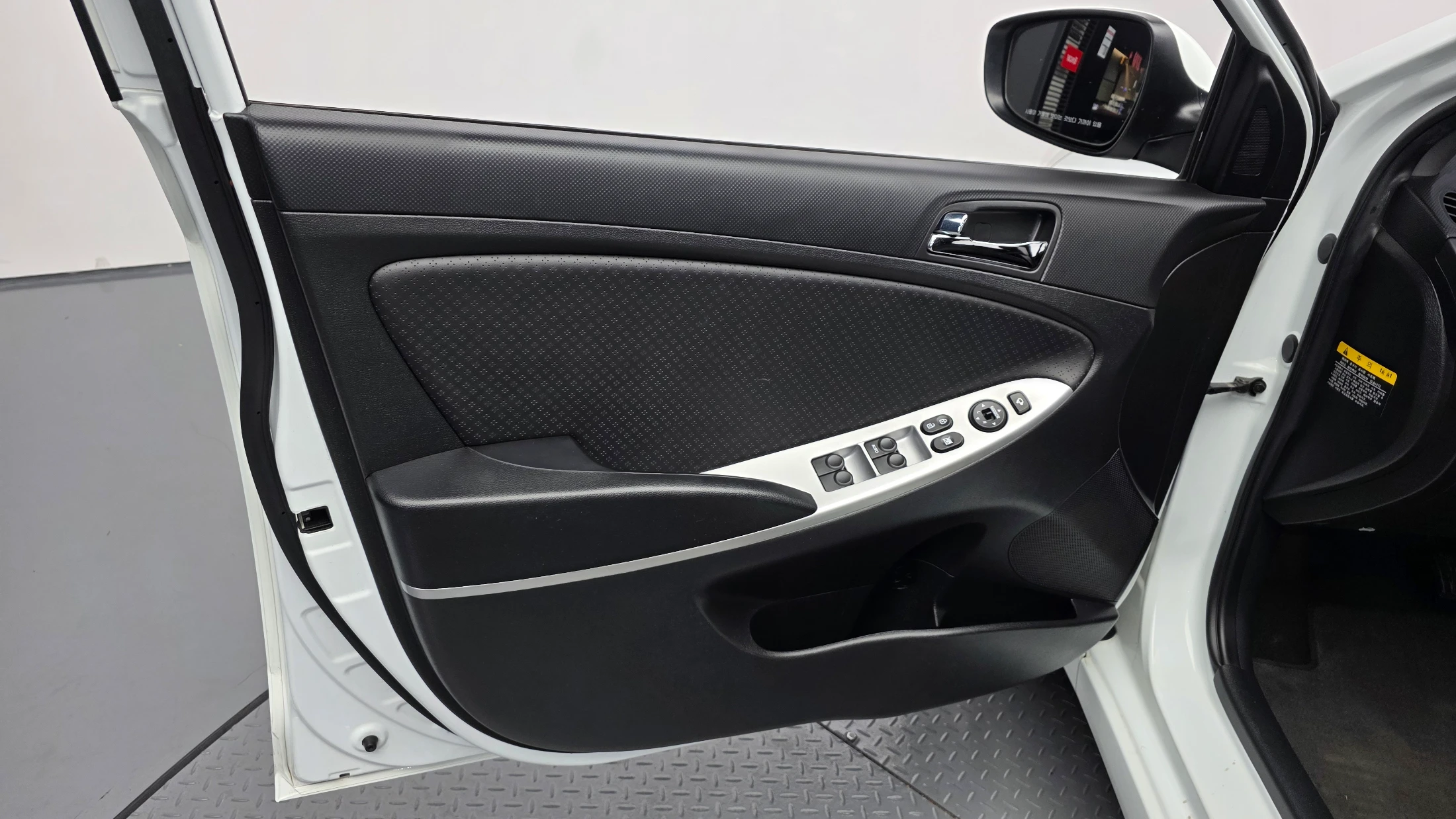 Hyundai Accent, 2012 — фото 25