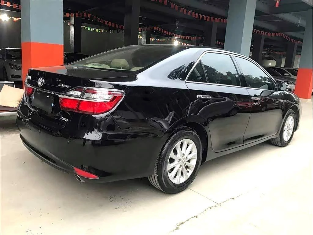 Toyota Camry, 2015 — фото 9