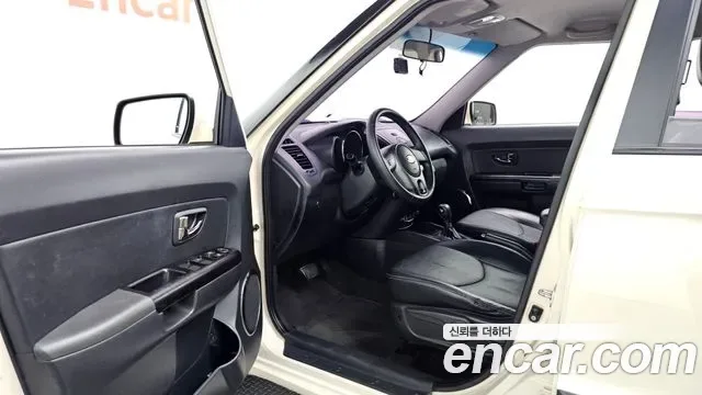 Kia Soul, 2010 — фото 10