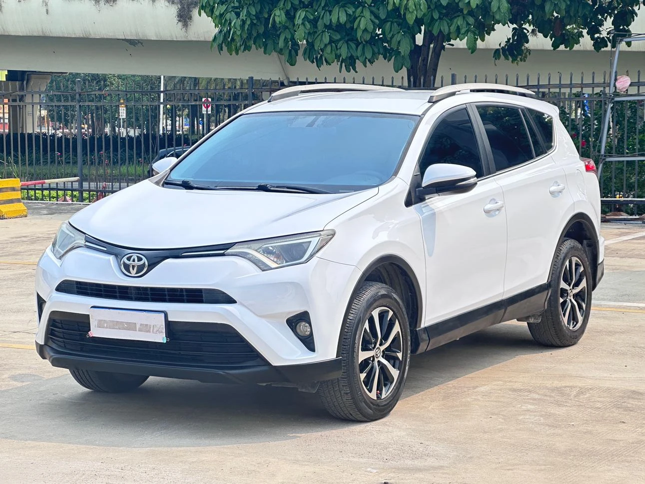 Toyota RAV4 Rongfang