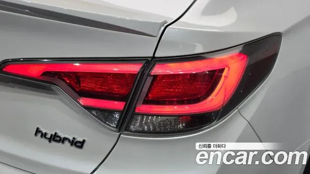 Hyundai Sonata LF Sonata Hybrid, 2016 — фото 23