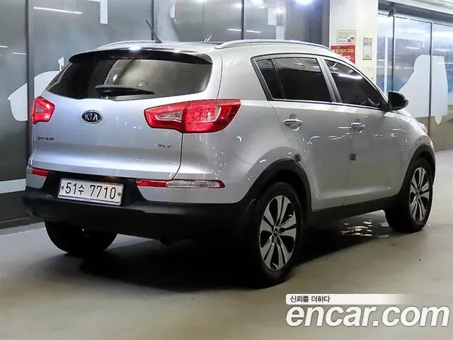 Kia Sportage, 2011 — фото 4