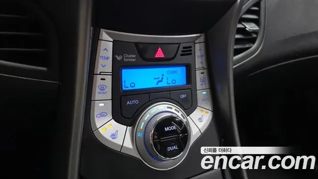 Hyundai Avante MD, 2011 — фото 17