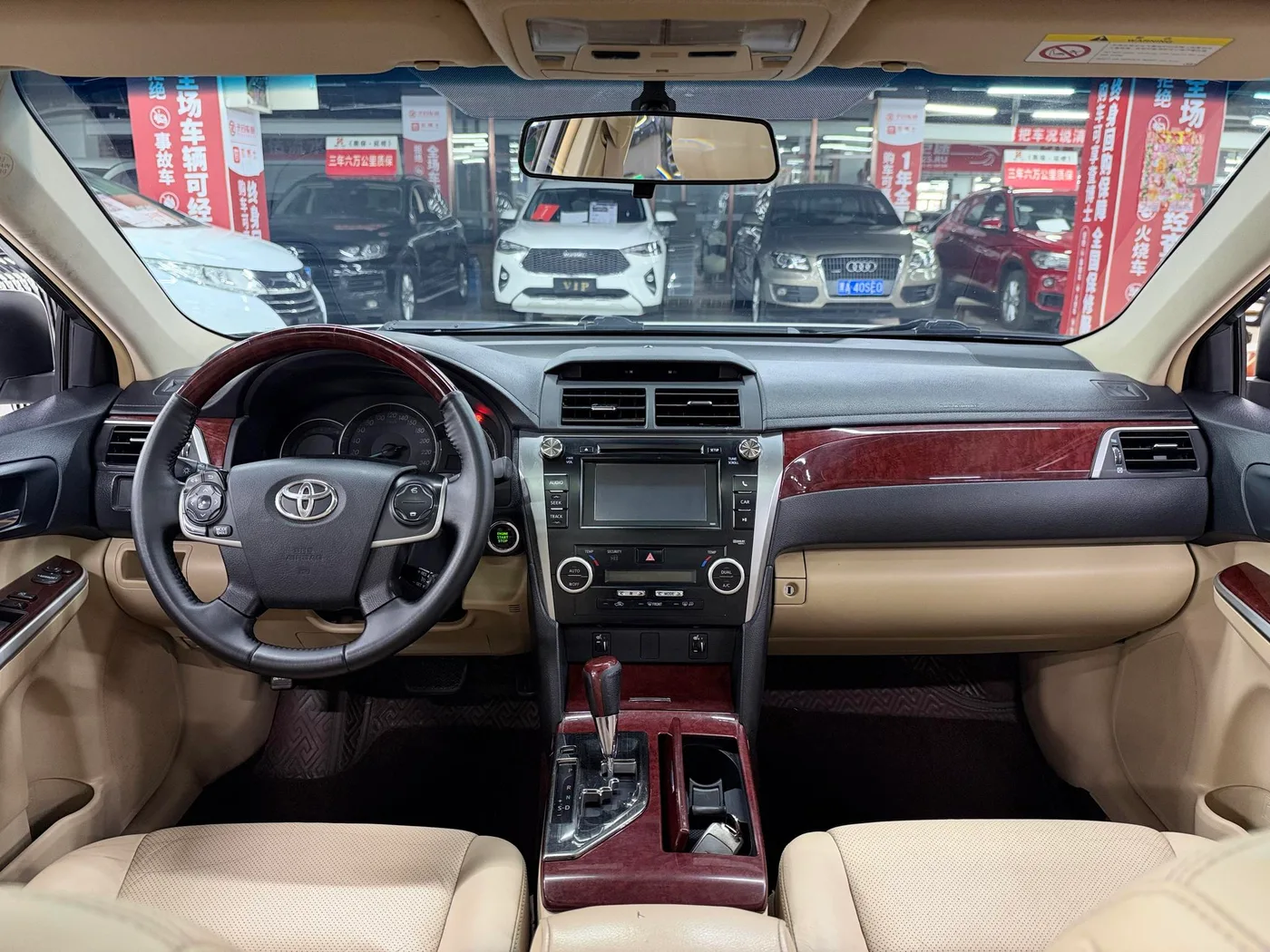 Toyota Camry, 2012 — фото 19