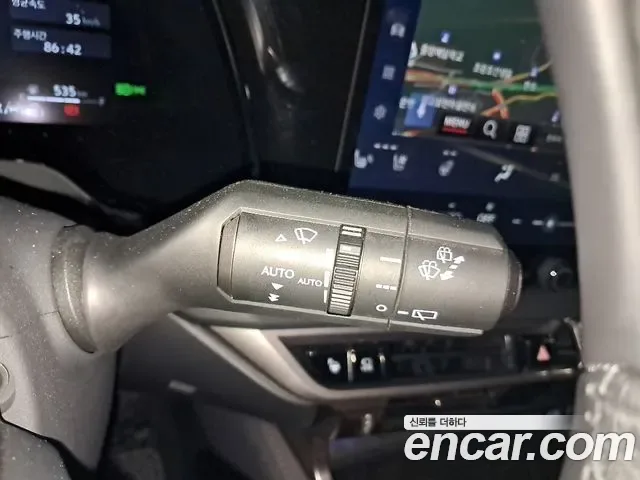 Lexus Rx Rx450h+, 2025 — фото 12