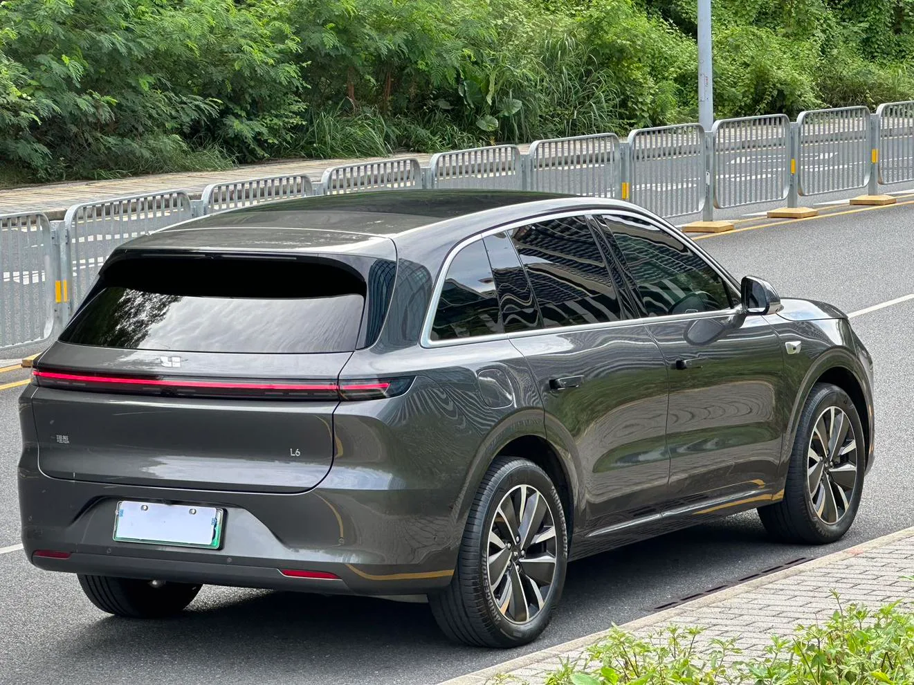 Li Auto Ideal L6, 2025 — фото 11