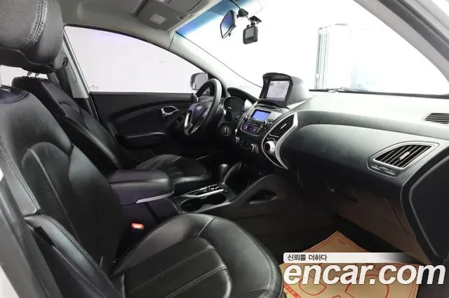 Hyundai Tucson ix, 2012 — фото 18