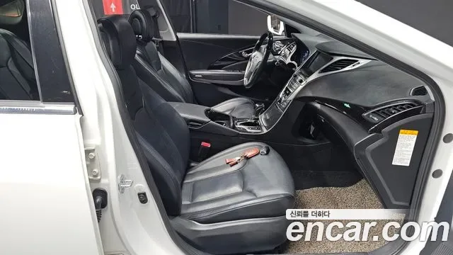 Hyundai Grandeur HG Hybrid, 2014 — фото 27