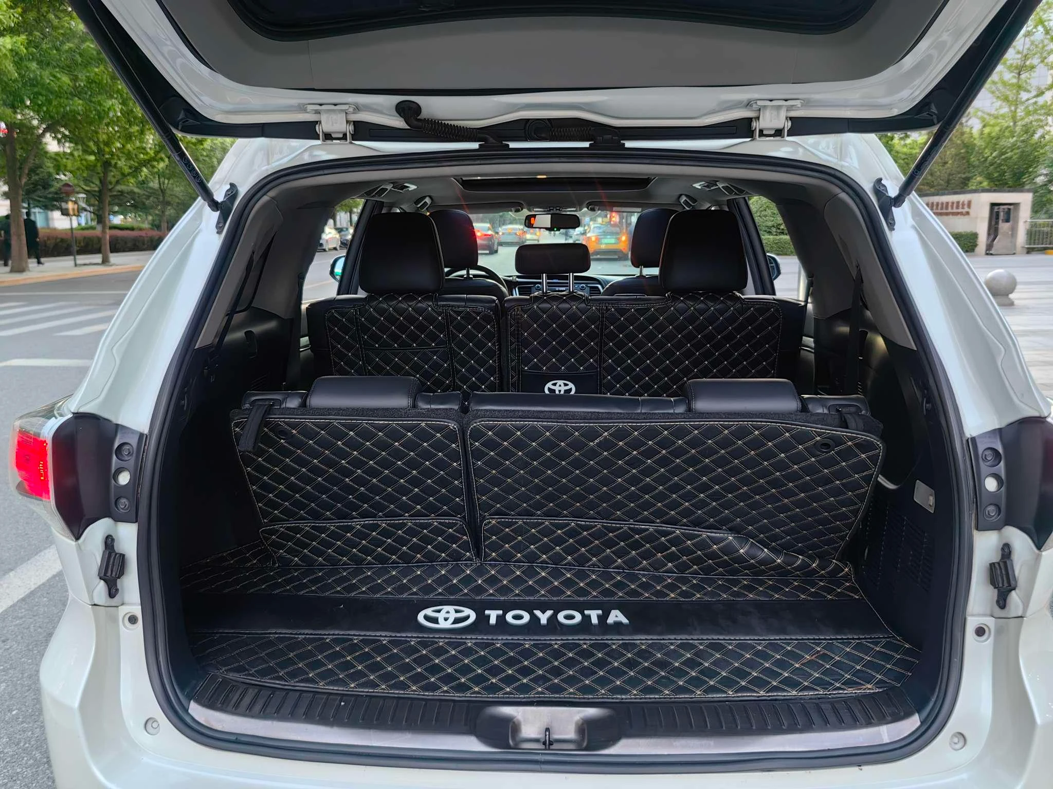 Toyota Highlander, 2015 — фото 20