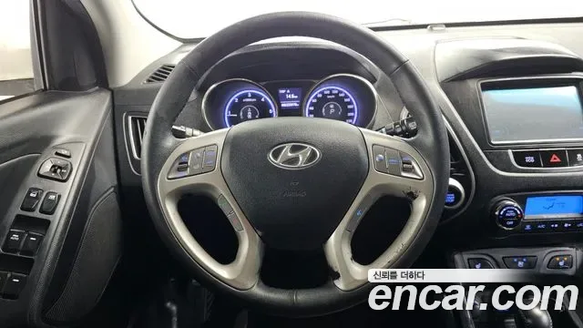 Hyundai Tucson ix, 2012 — фото 13