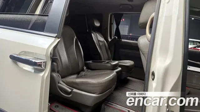 Kia Canival Carnival R, 2011 — фото 12