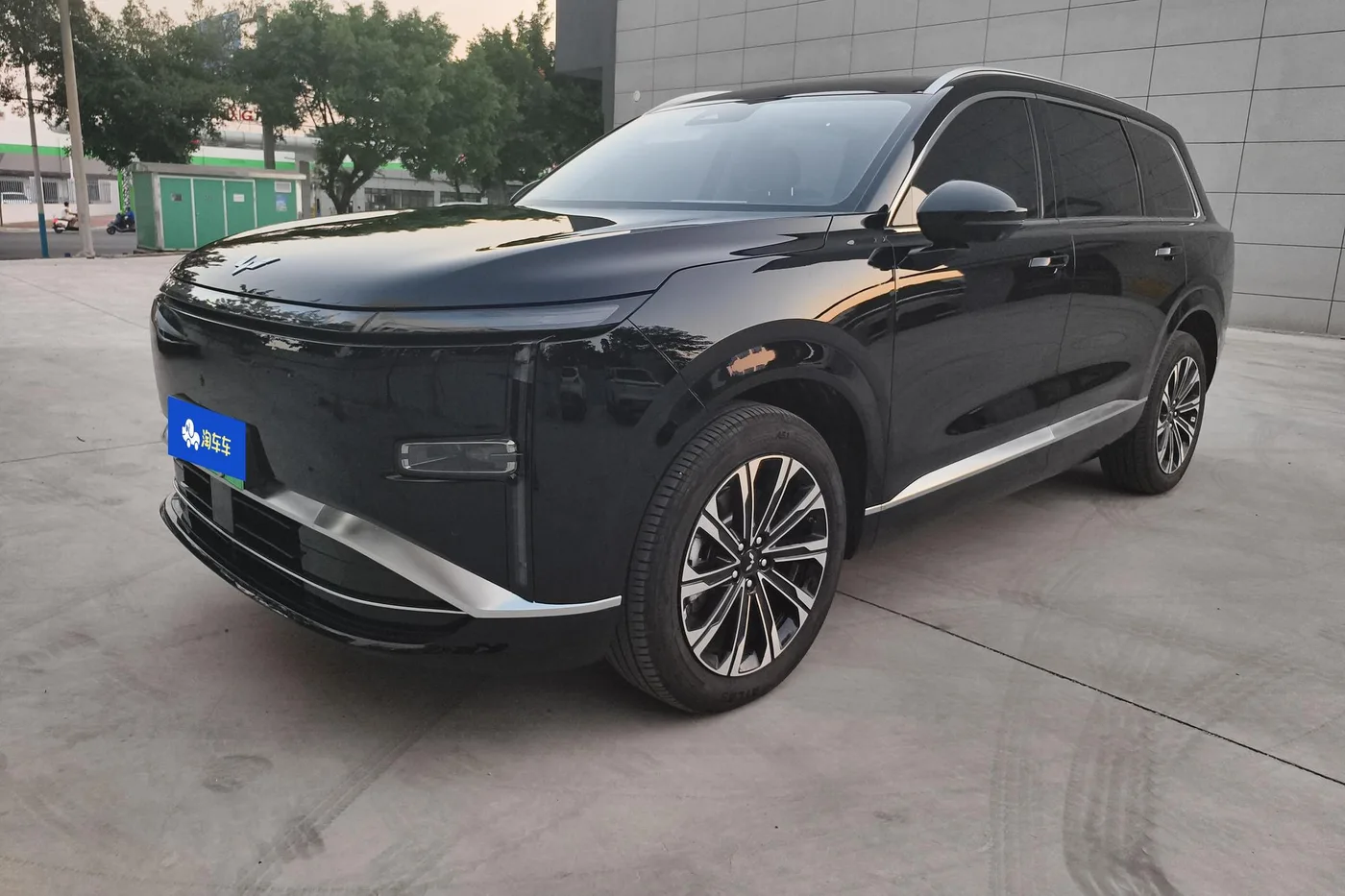 Wuling Starlight L