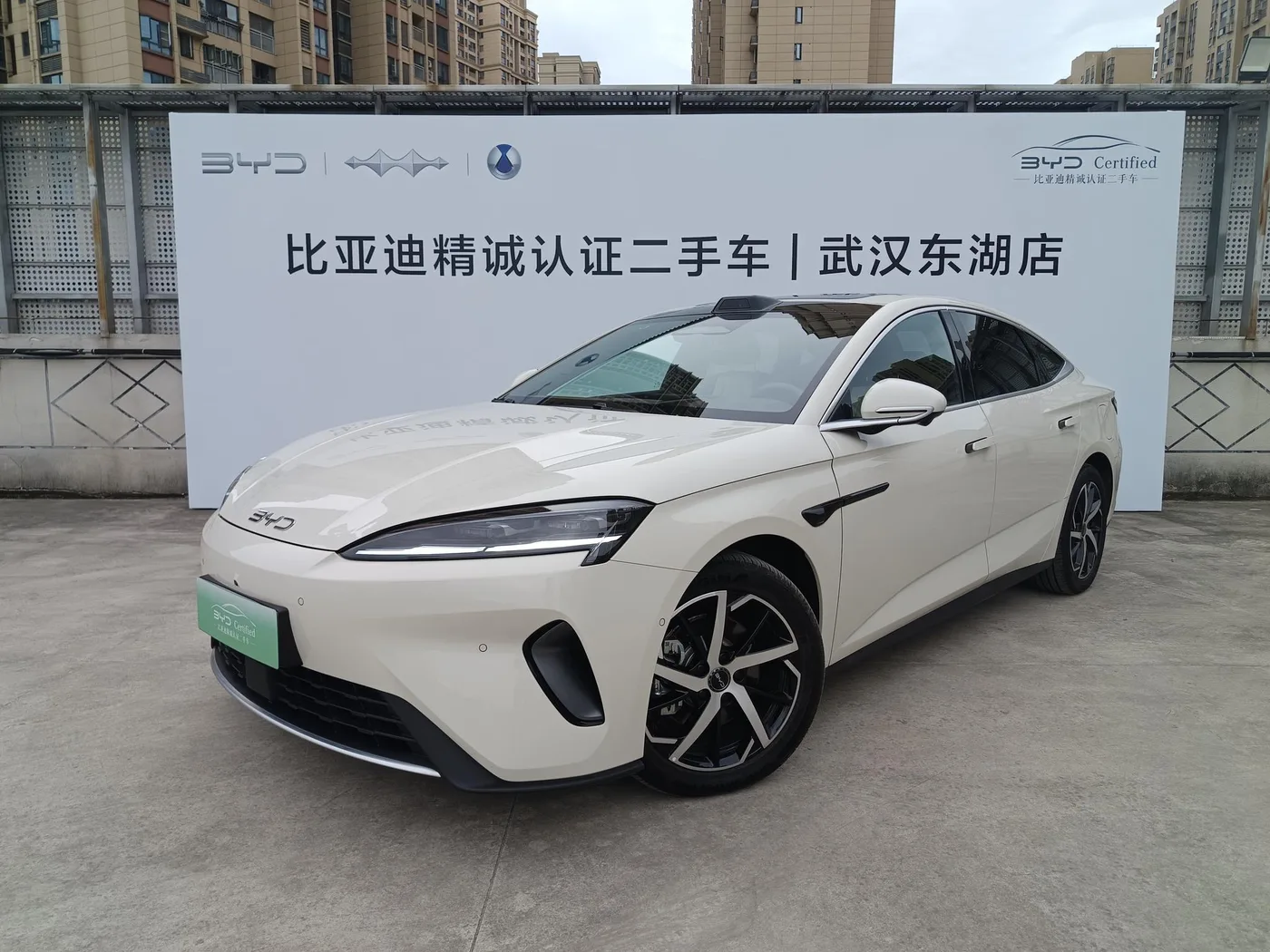 BYD Seal 07DM