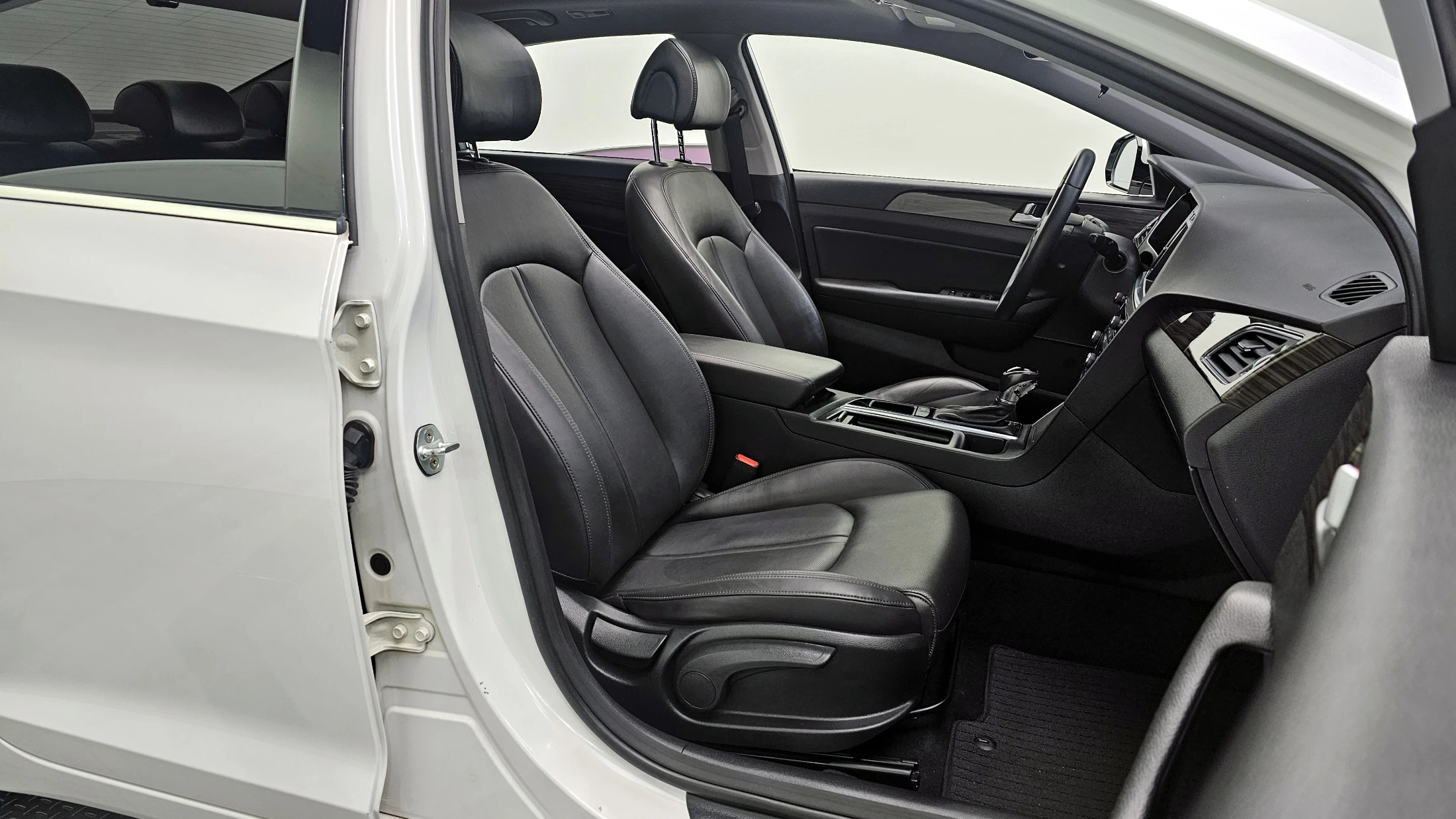 Hyundai Sonata LF Sonata, 2014 — фото 10