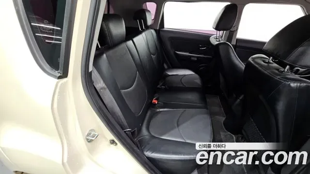Kia Soul, 2010 — фото 12