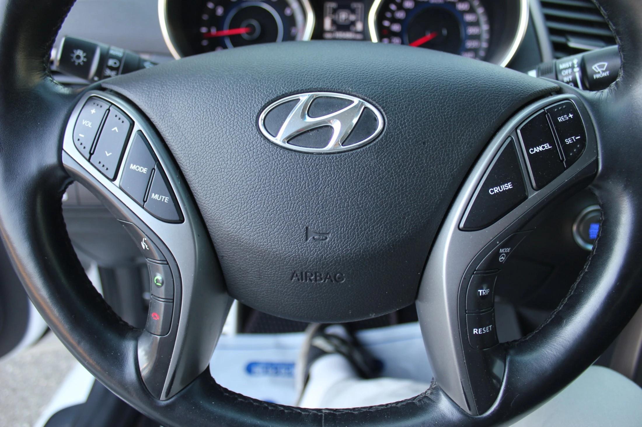 Hyundai Avante, 2013 — фото 18