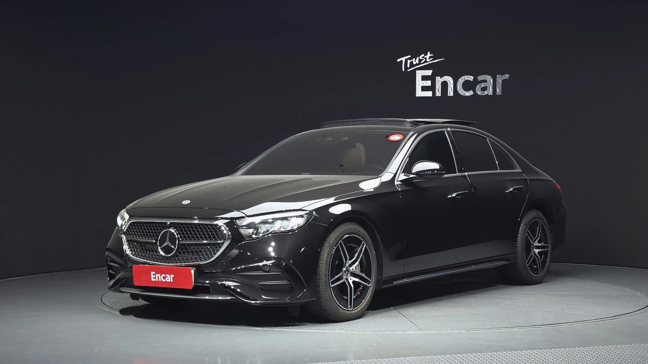 Mercedes-Benz E-Class W214