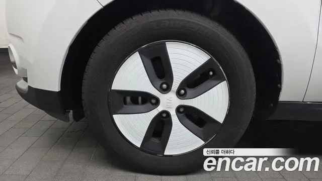 Kia Soul EV, 2018 — фото 5