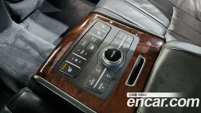 Hyundai Equus, 2010 — фото 19
