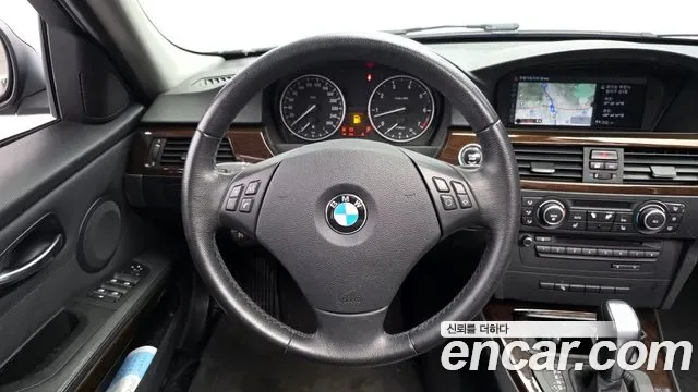 BMW 3-Series E90, 2011 — фото 13