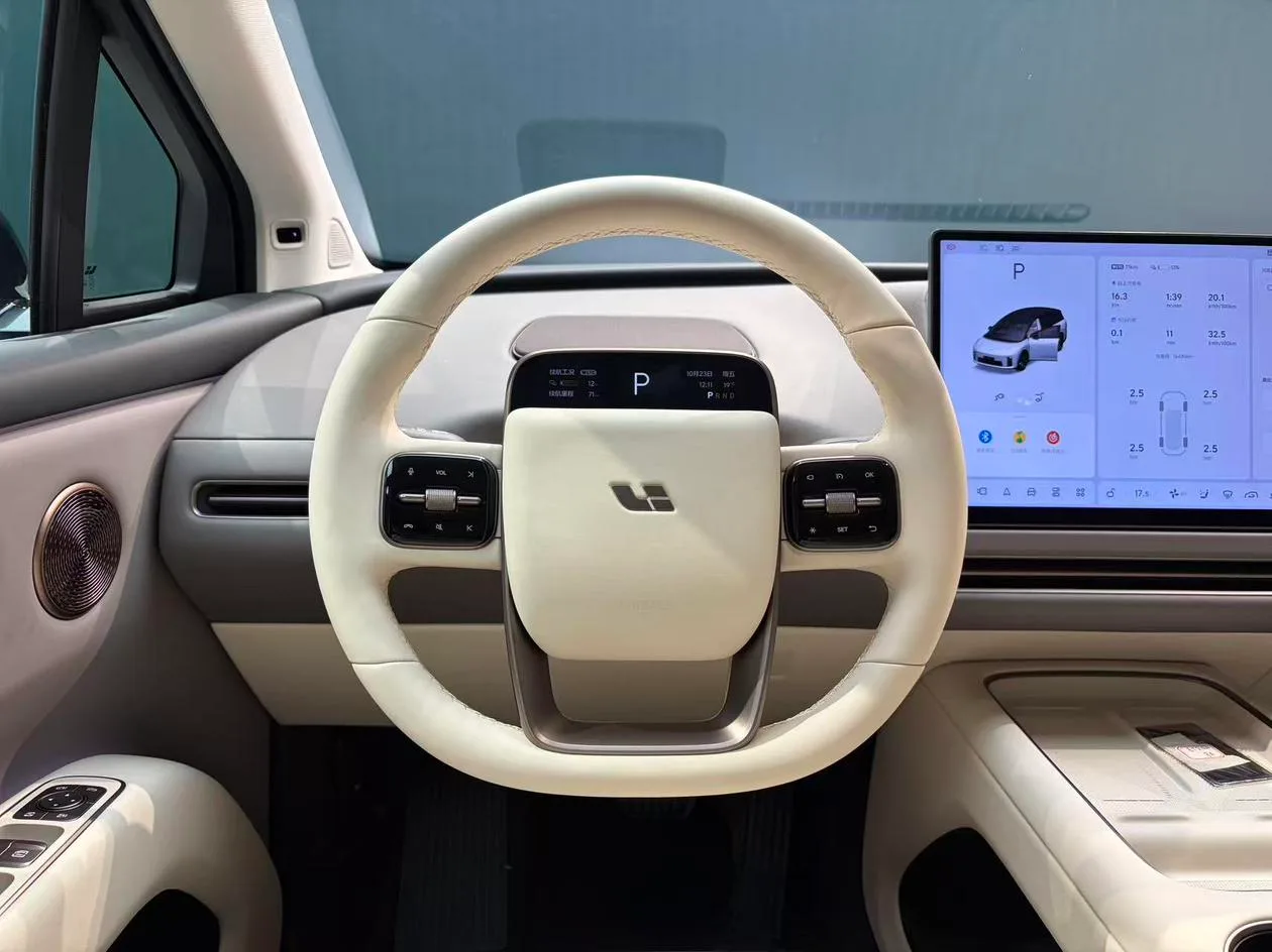 Li Auto ideal i8, 2025 — фото 10