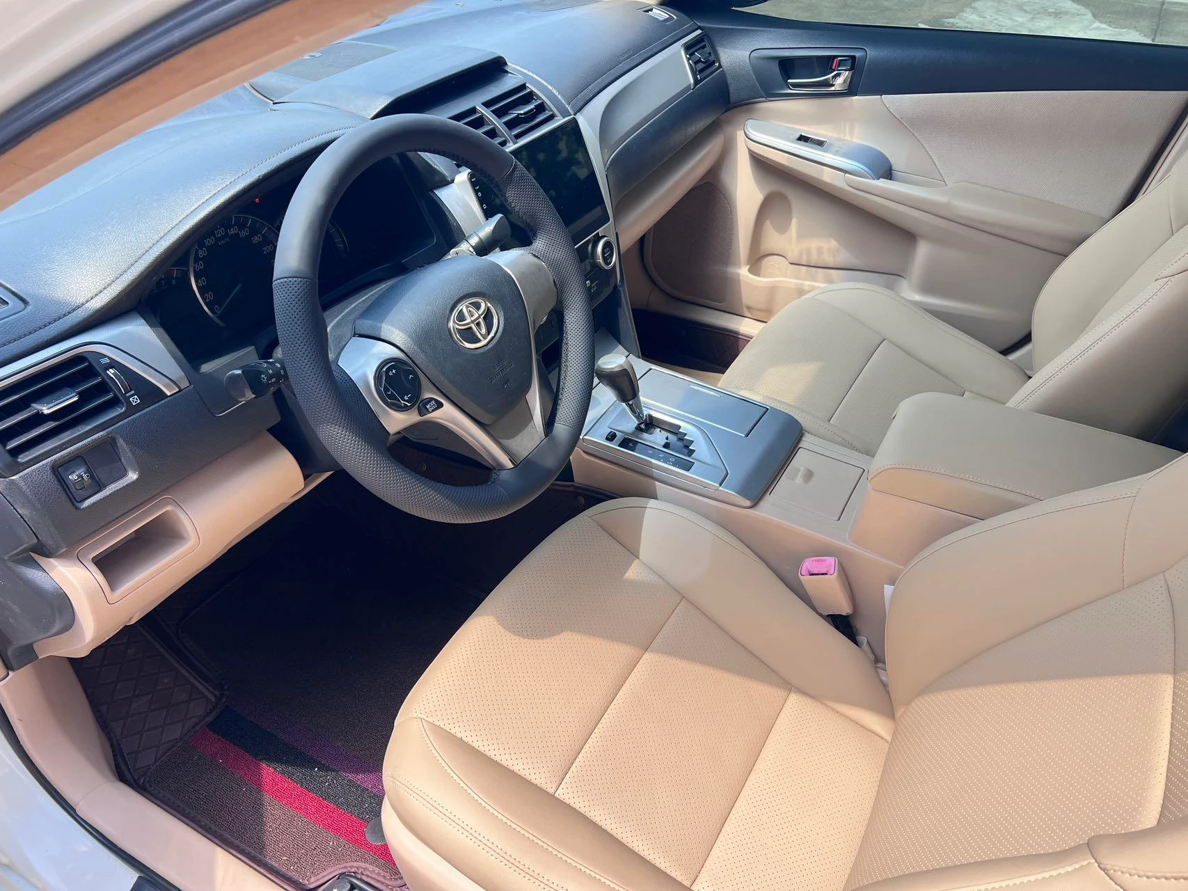 Toyota Camry, 2012 — фото 4