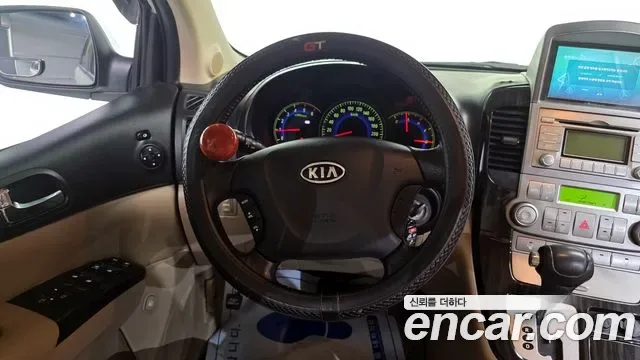Kia Canival Carnival R, 2010 — фото 14