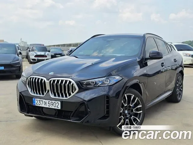 BMW X6 G06