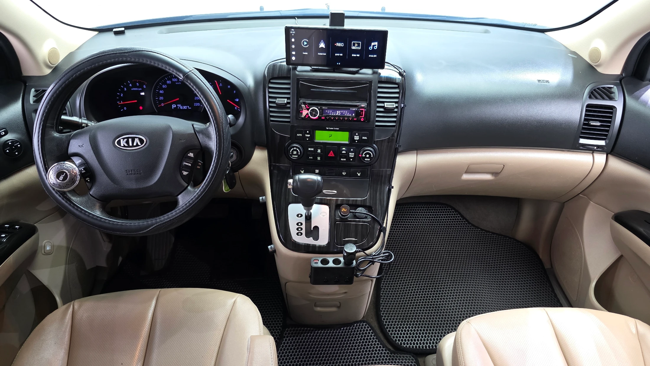 Kia Canival Carnival R, 2012 — фото 7
