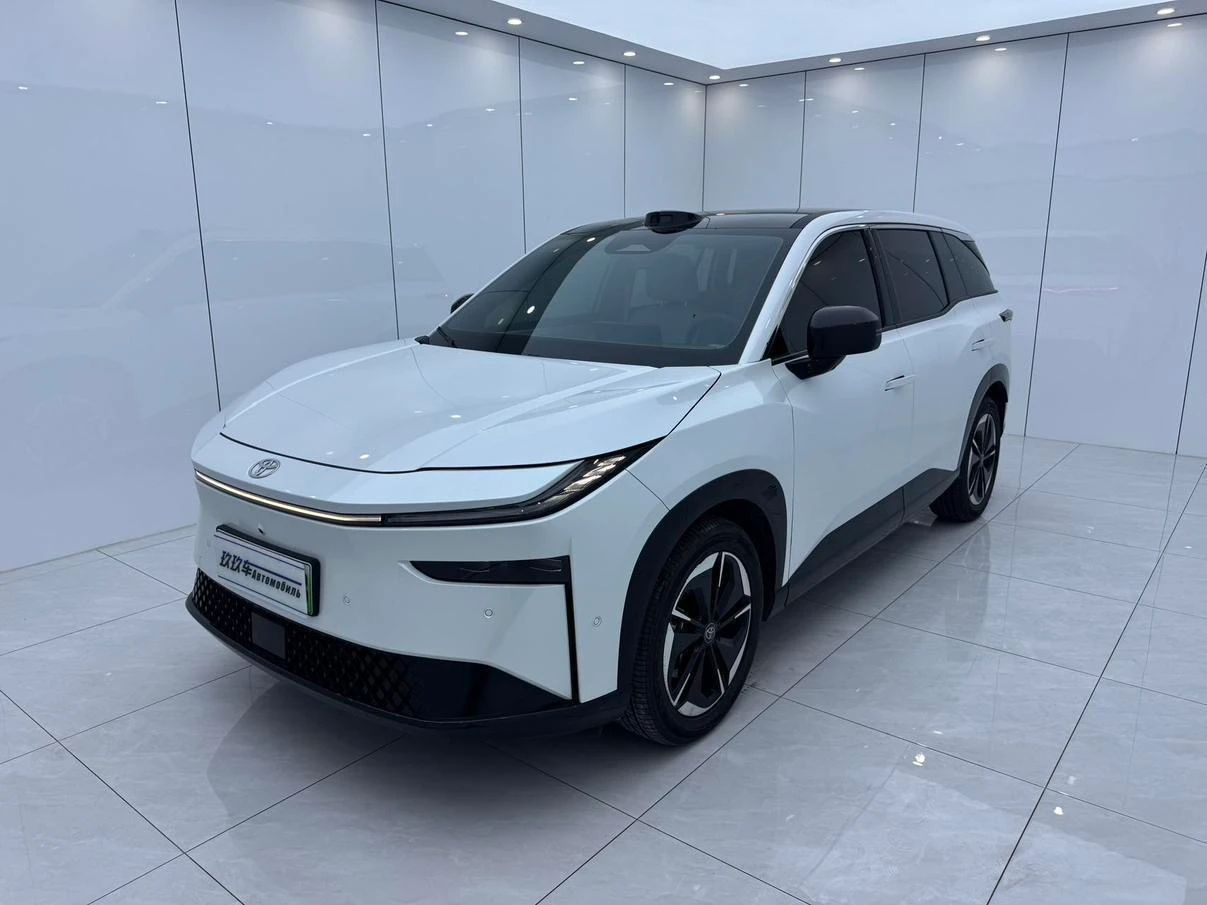 Toyota Platinum 3X