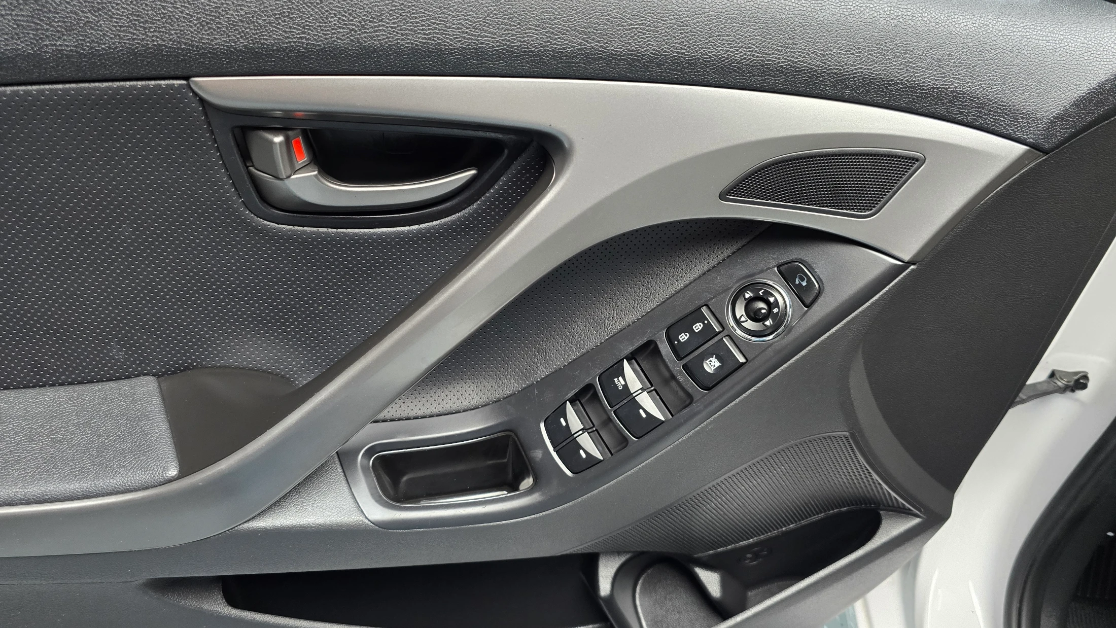 Hyundai Avante MD, 2013 — фото 20