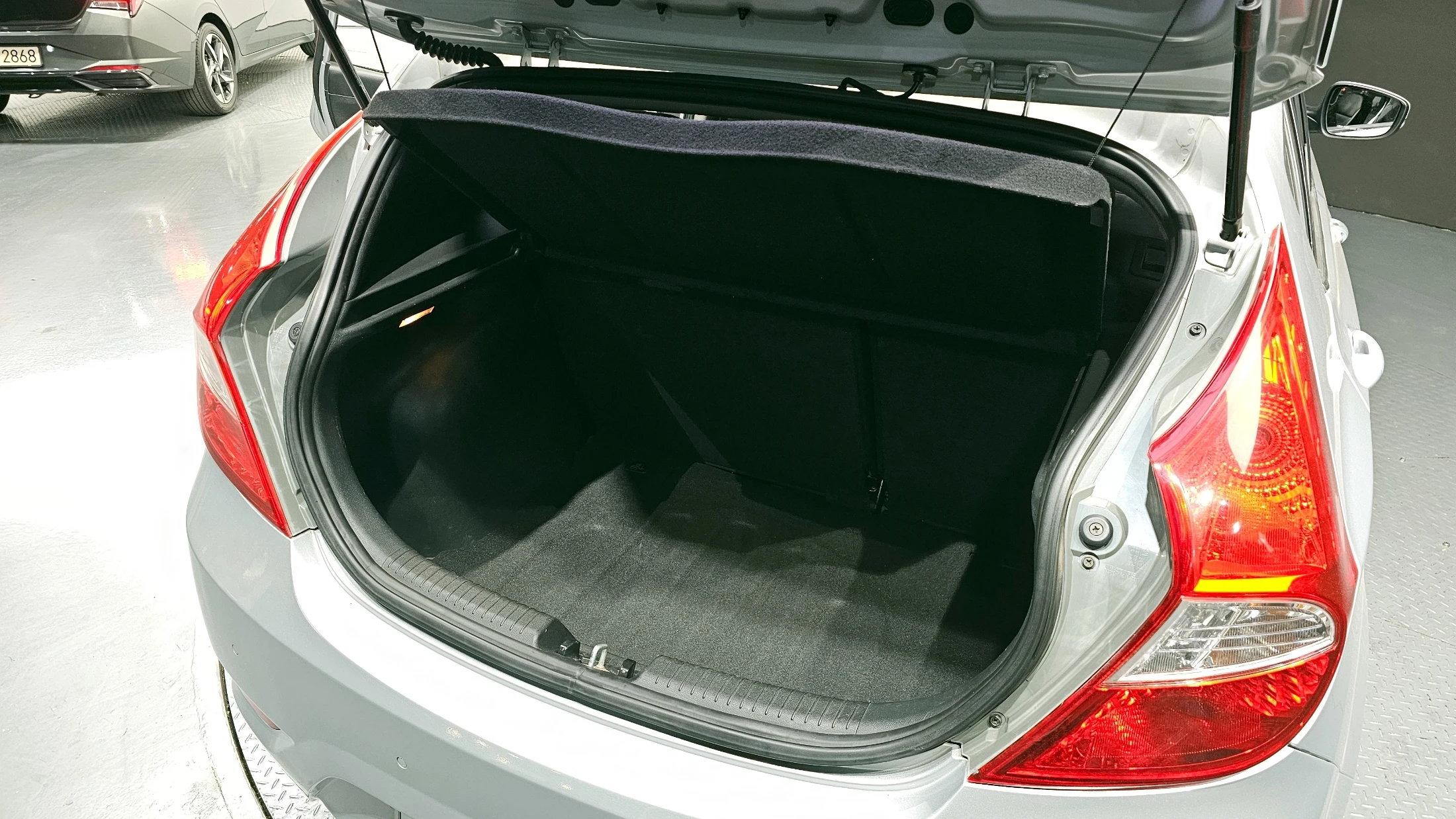 Hyundai Accent, 2012 — фото 20