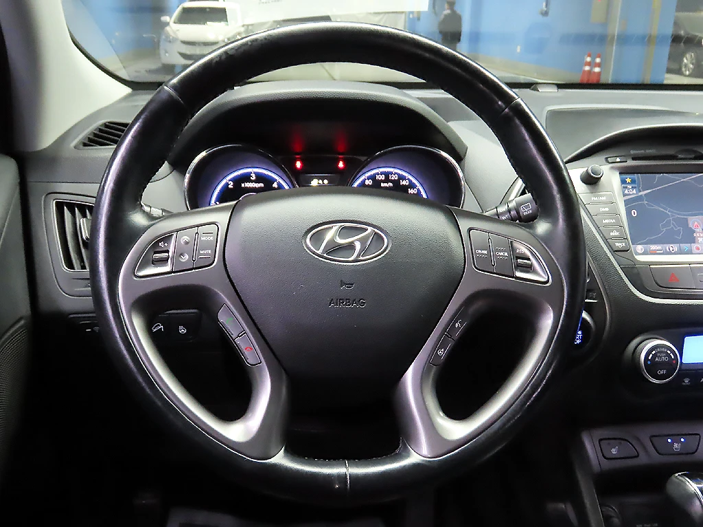 Hyundai Tucson ix, 2013 — фото 10