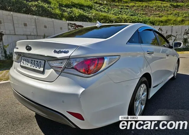 Hyundai Sonata Hybrid, 2013 — фото 6