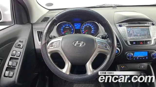 Hyundai Tucson ix, 2011 — фото 13