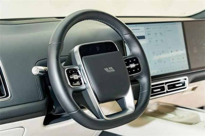 Li Auto Ideal L9, 2025 — фото 12