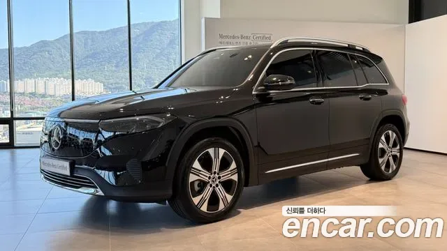 Mercedes-Benz Eqb X243