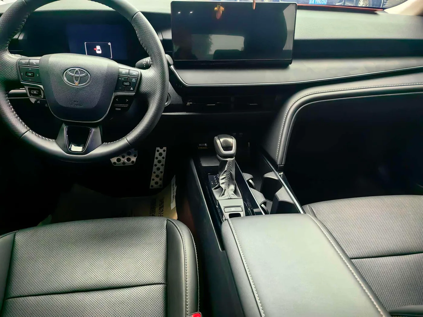 Toyota Camry, 2026 — фото 15