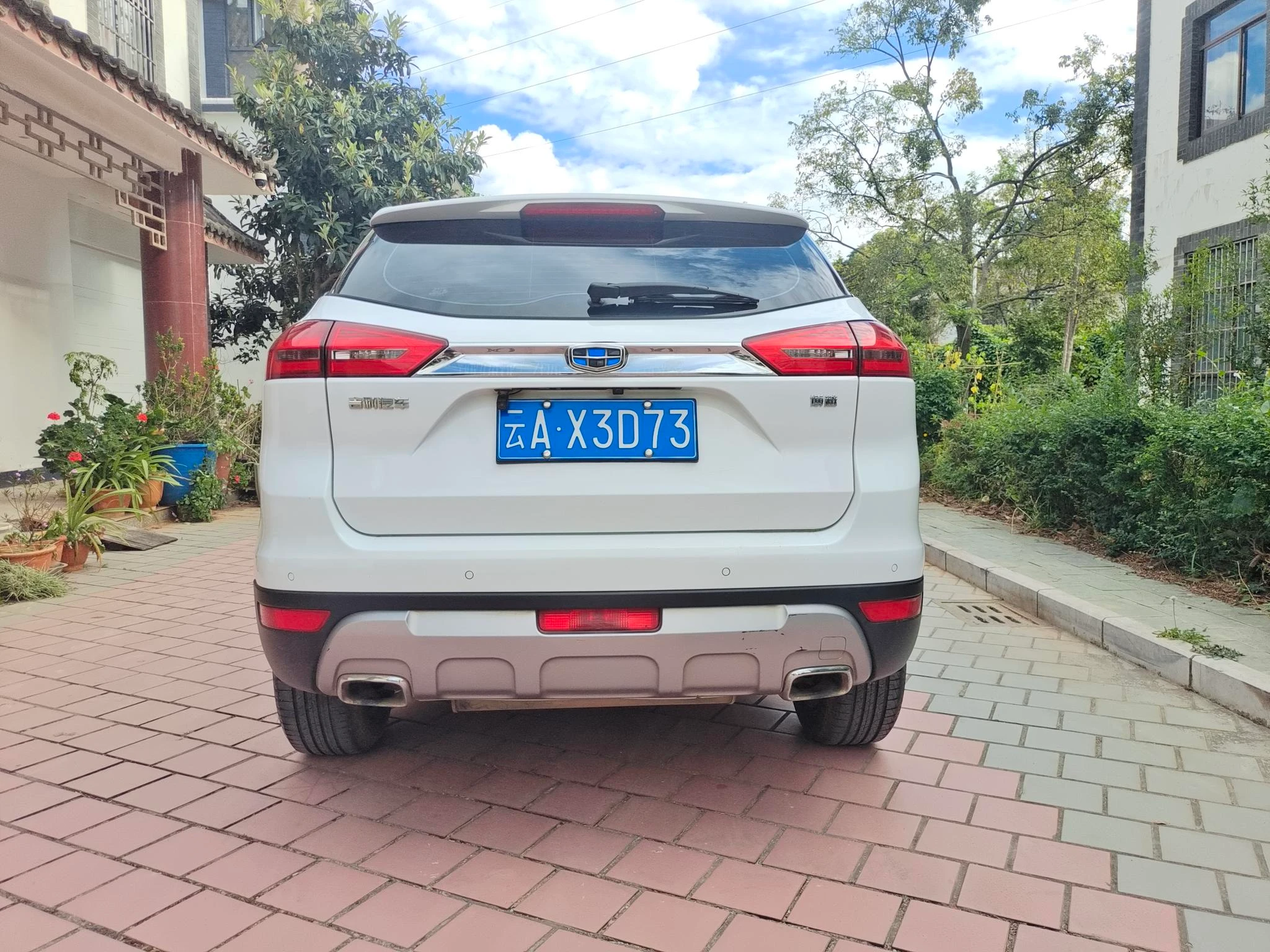 Geely Boyue, 2016 — фото 5