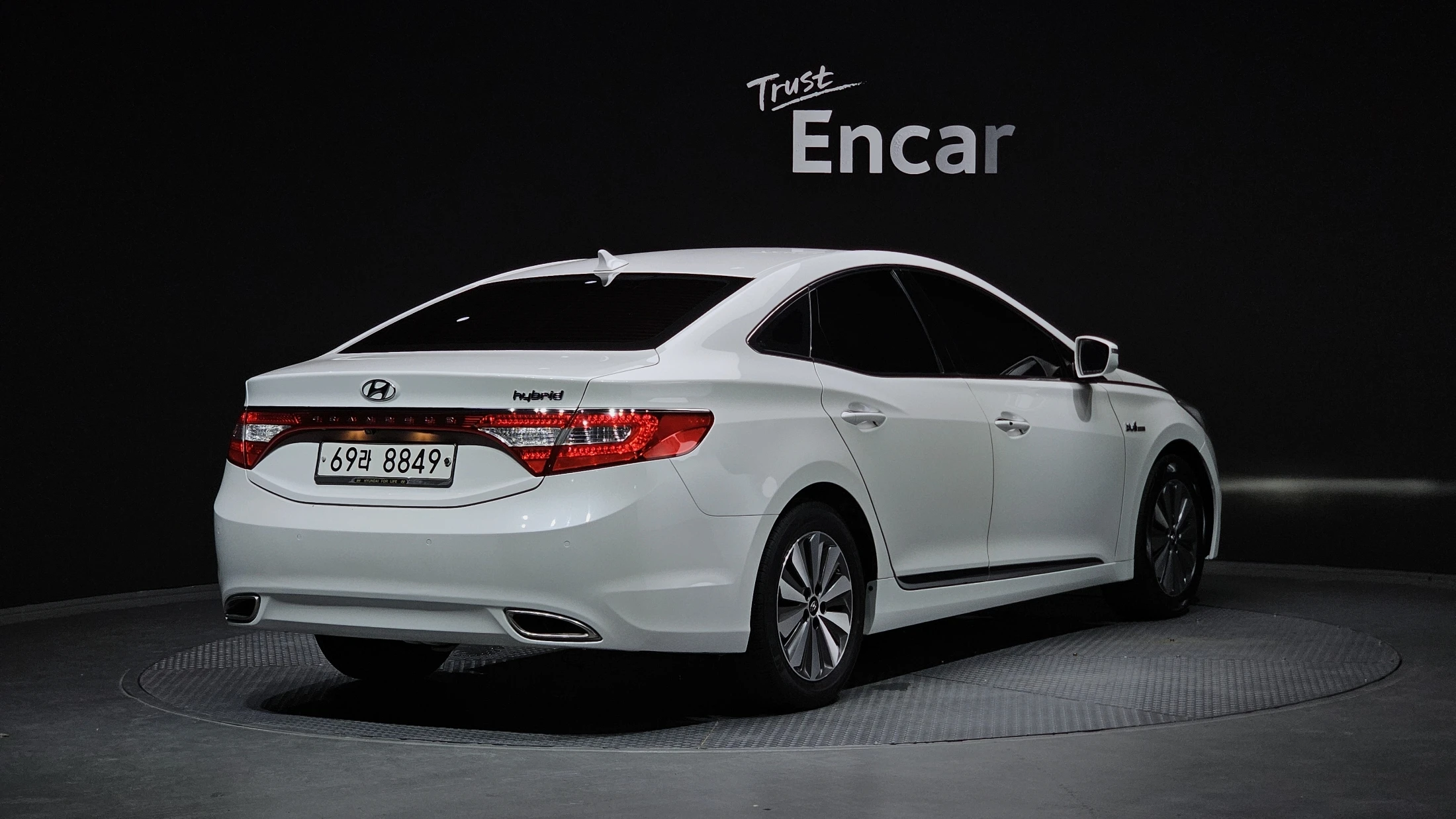 Hyundai Grandeur HG Hybrid, 2014 — фото 2