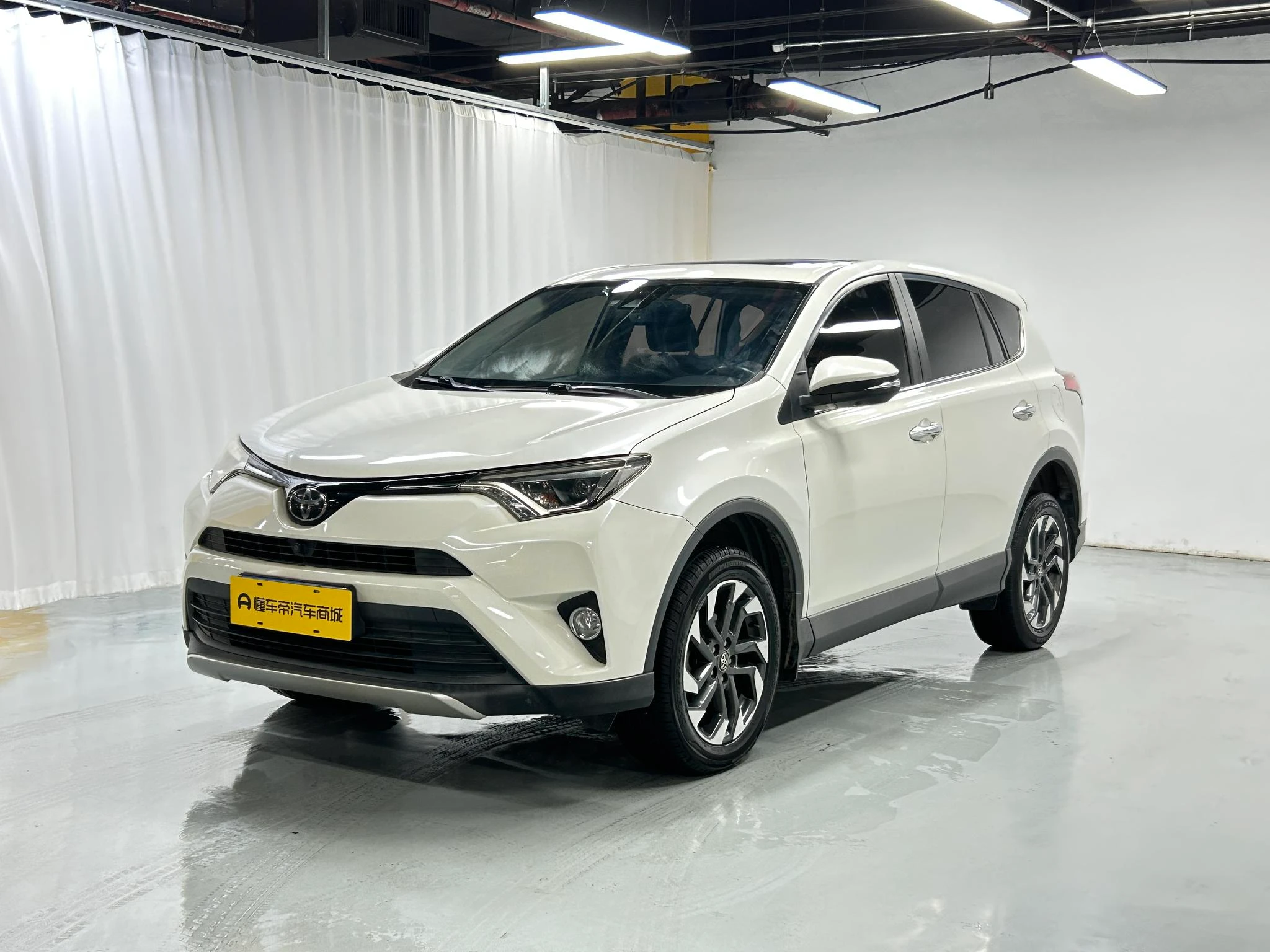 Toyota RAV4 Rongfang