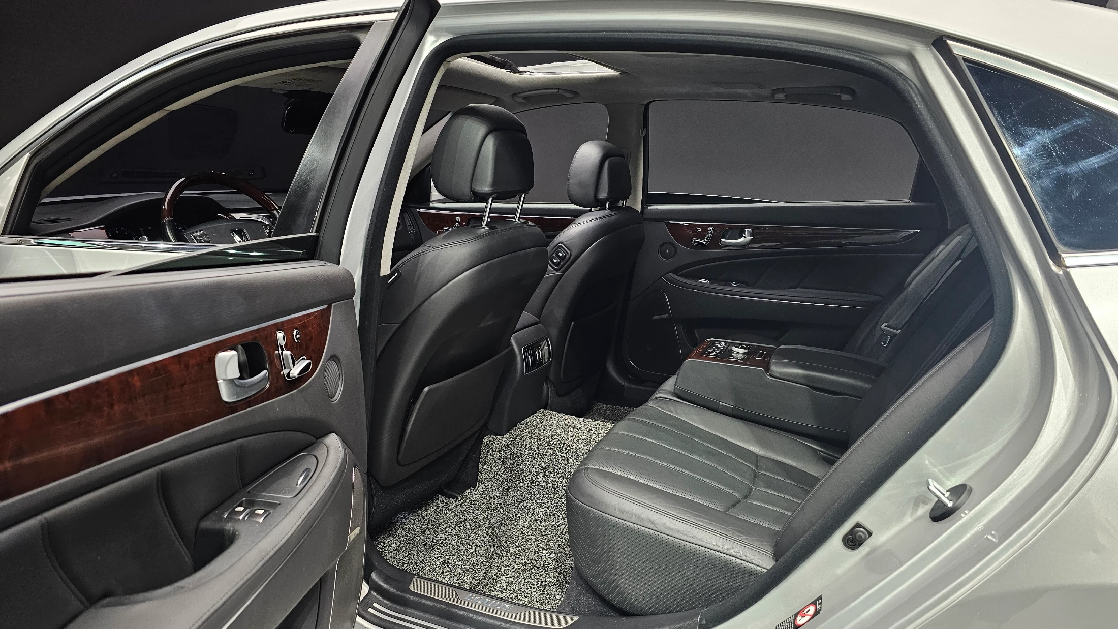 Hyundai Equus, 2012 — фото 12