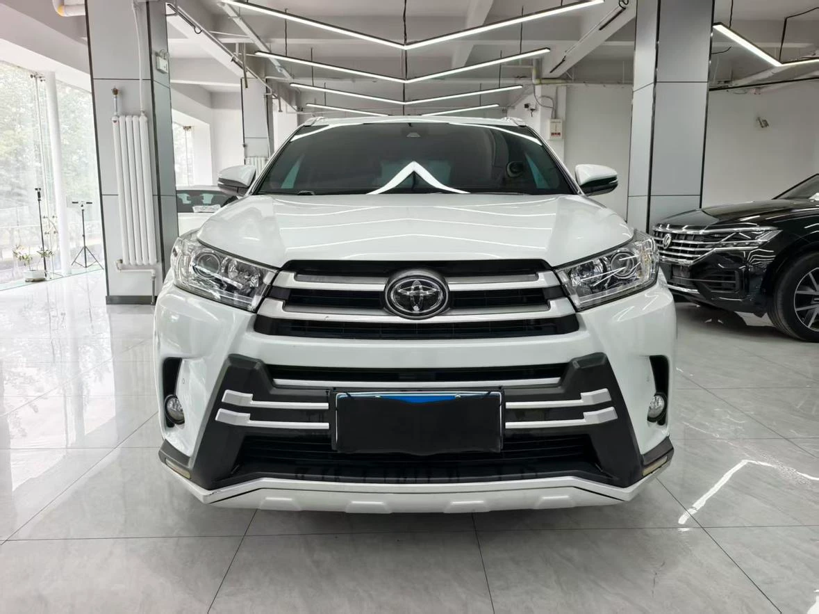 Toyota Highlander, 2021 — фото 2