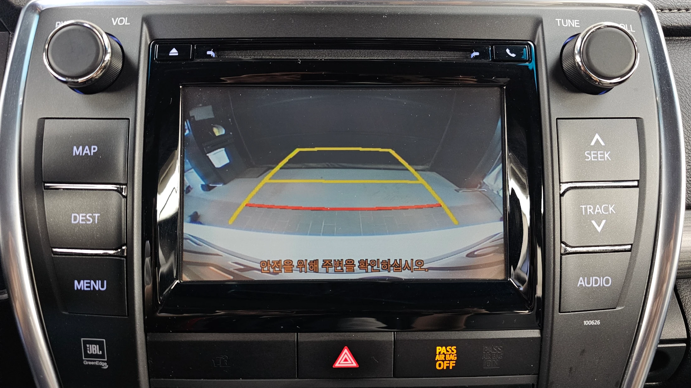 Toyota Camry, 2016 — фото 16
