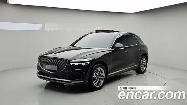 Genesis Gv70