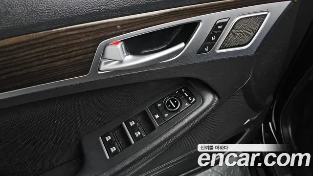 Genesis G80, 2016 — фото 17