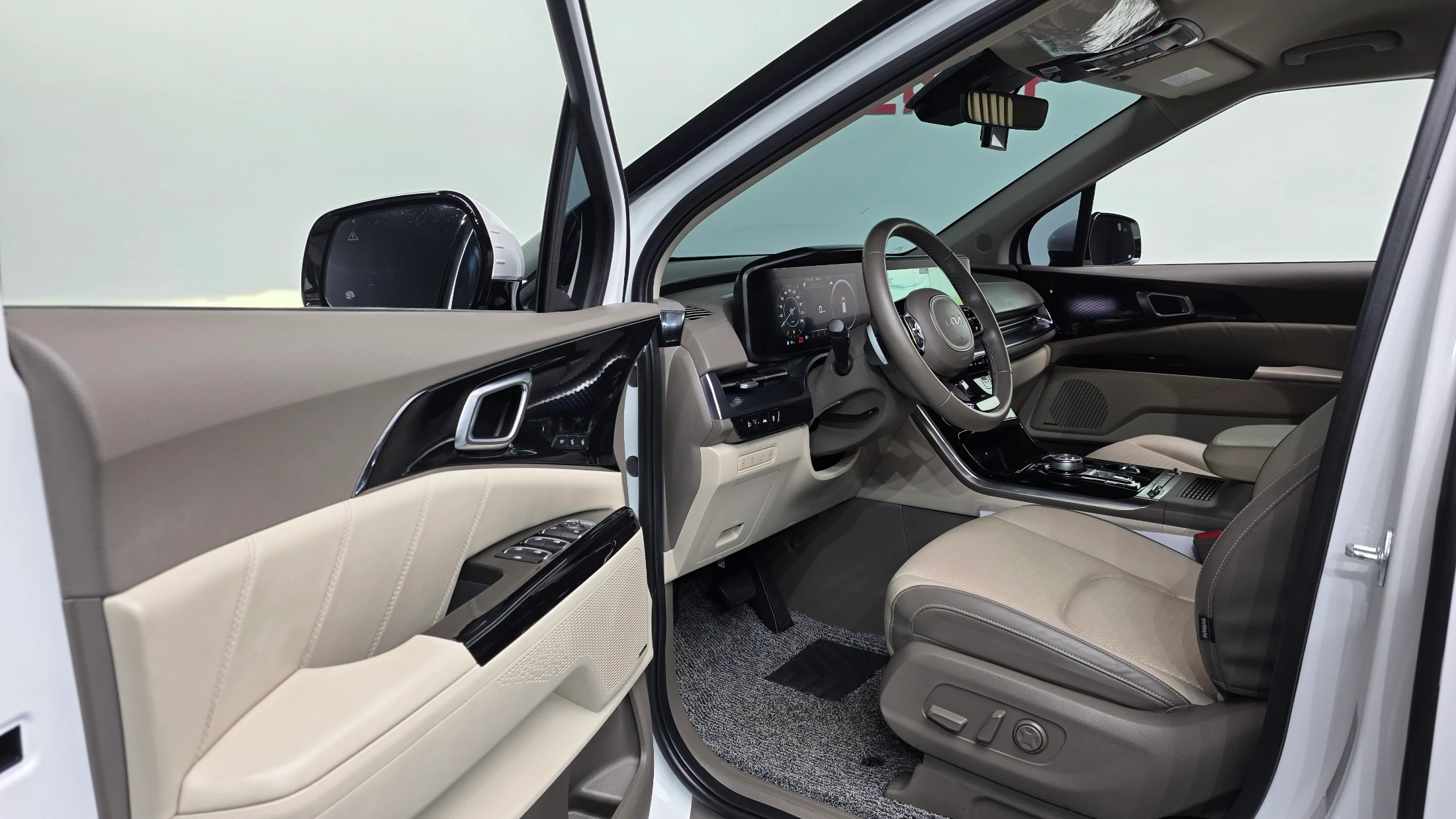 Kia Canival Carnival, 2022 — фото 10